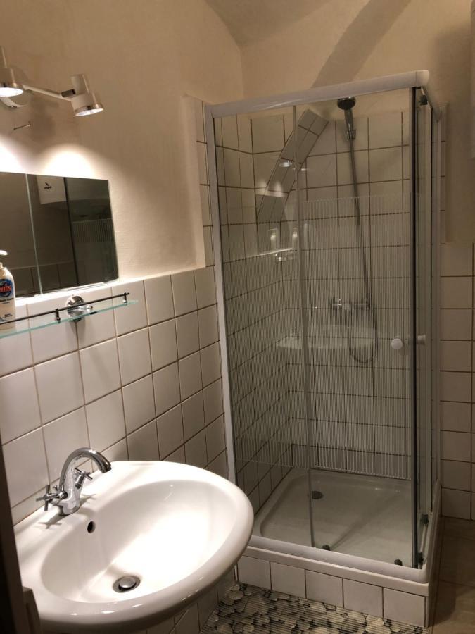 Becsi Utca Apartment