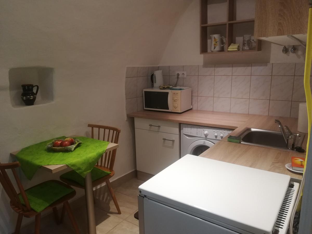 Becsi Utca Apartment Ödenburg